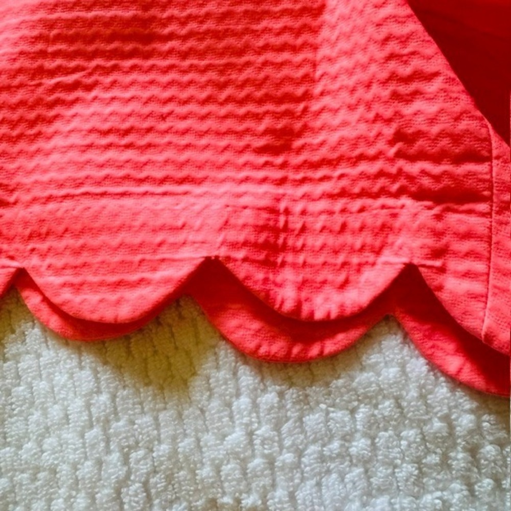 Lilly Pulitzer Magnolia Scallop‎ Shorts Bright Coral Textured Cotton Size 8 NWOT - Picture 7 of 10
